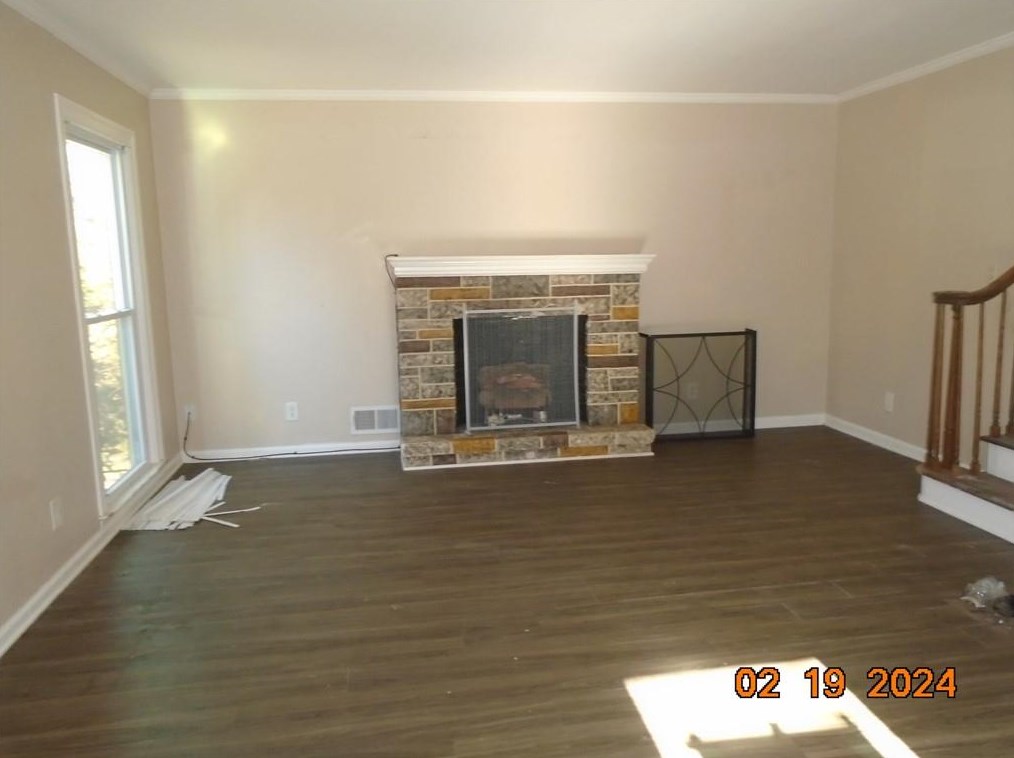 366 Lake Dr, Atlanta, GA 30354-1215