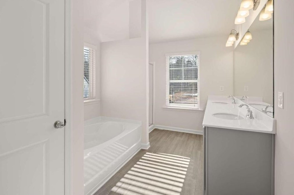 563 Hancock Dr, Atlanta GA  30354-2513 exterior