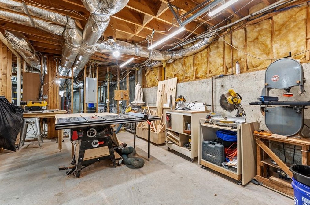 2140 Smyrna Rd, Conyers GA  30094-6169 exterior