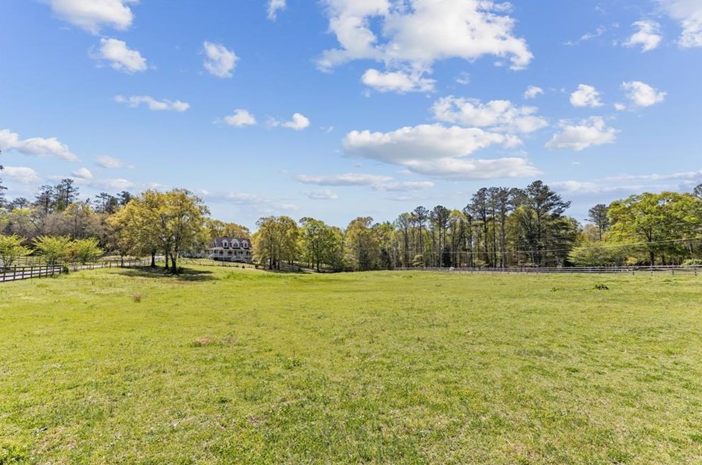 2140 Smyrna Rd, Conyers GA  30094-6169 exterior