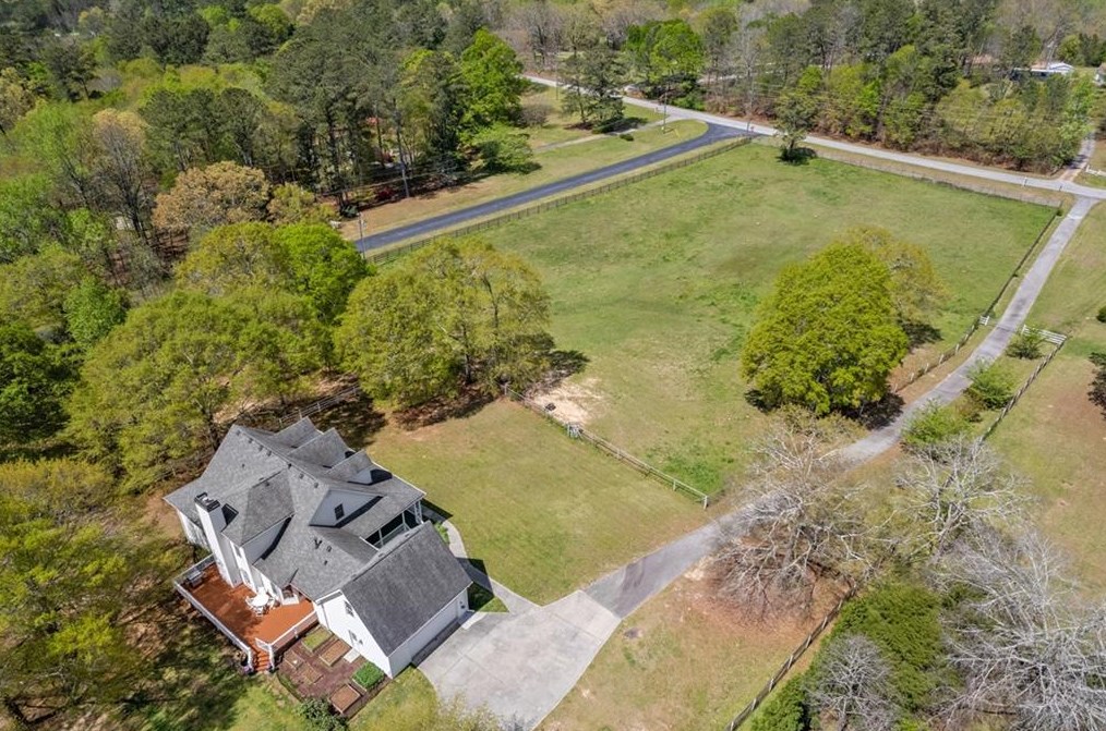 2140 Smyrna Rd, Conyers GA  30094-6169 exterior