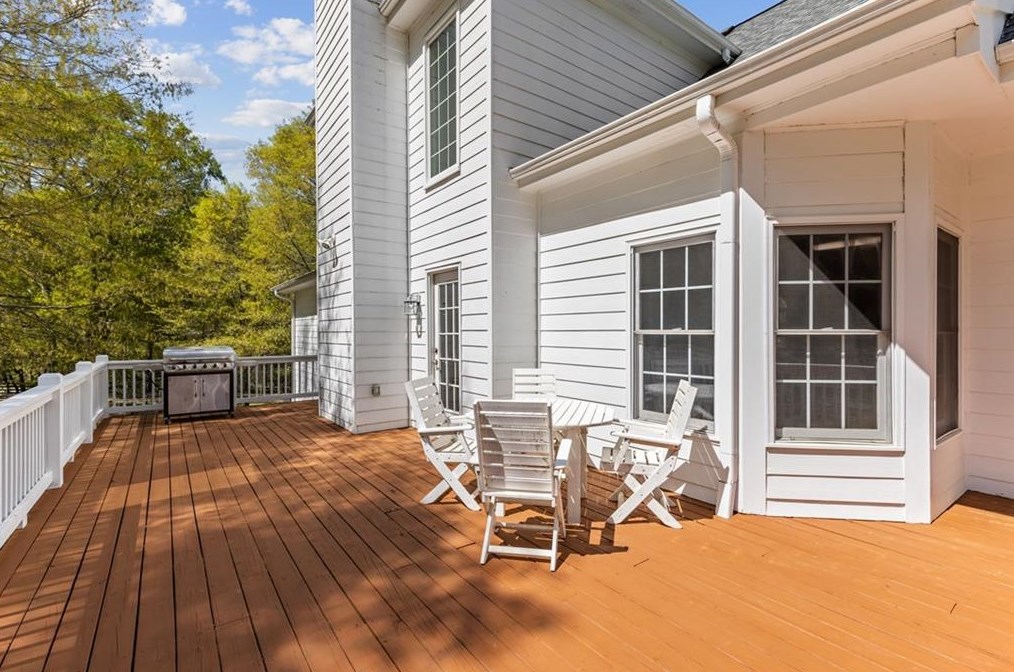 2140 Smyrna Rd, Conyers GA  30094-6169 exterior