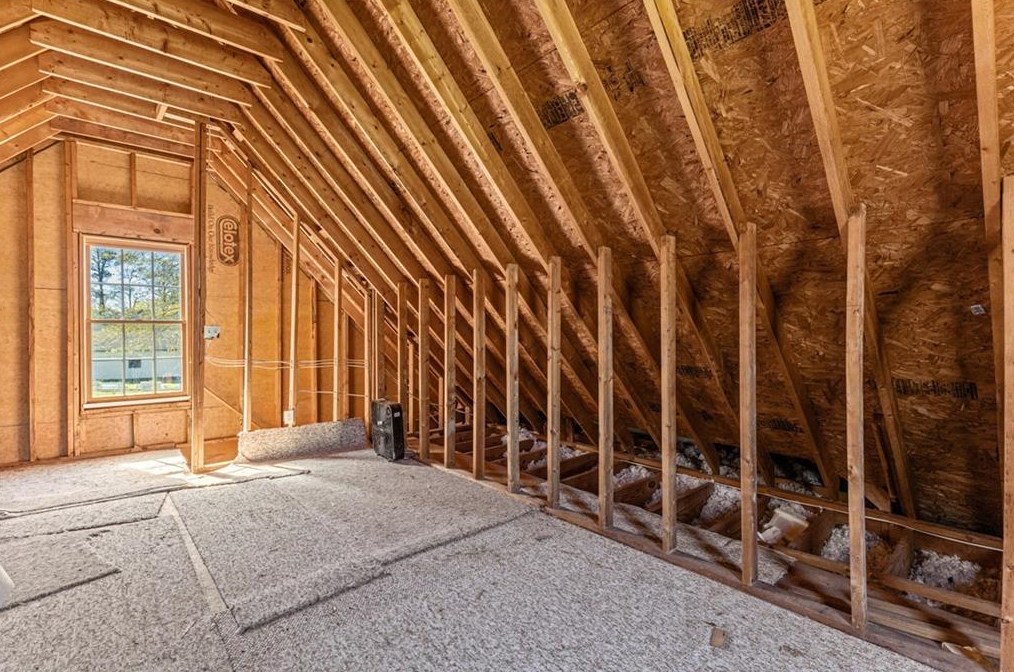 2140 Smyrna Rd, Conyers GA  30094-6169 exterior