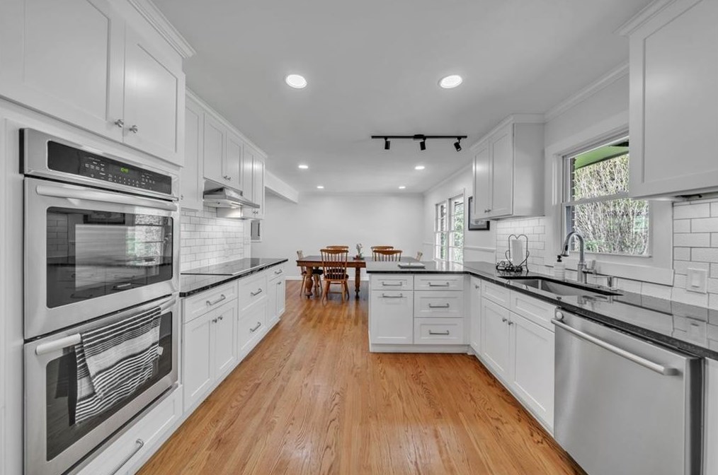 6849 Womack Ct, Atlanta GA  30360-1533 exterior