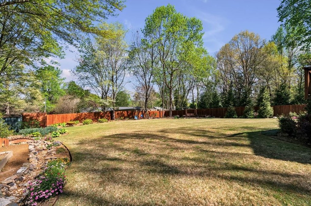 6849 Womack Ct, Atlanta GA  30360-1533 exterior