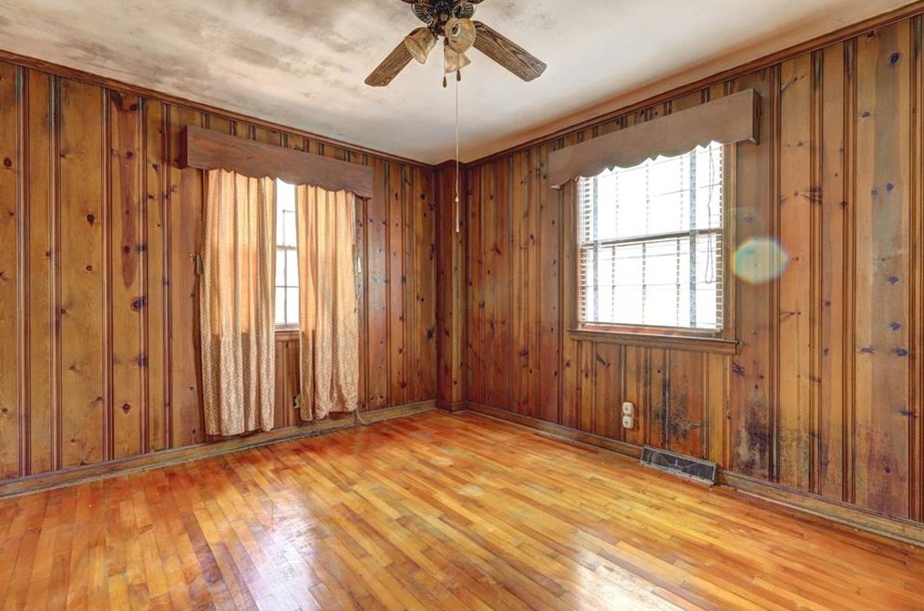 1186 Thomas Rd, Decatur GA  30030-4615 exterior