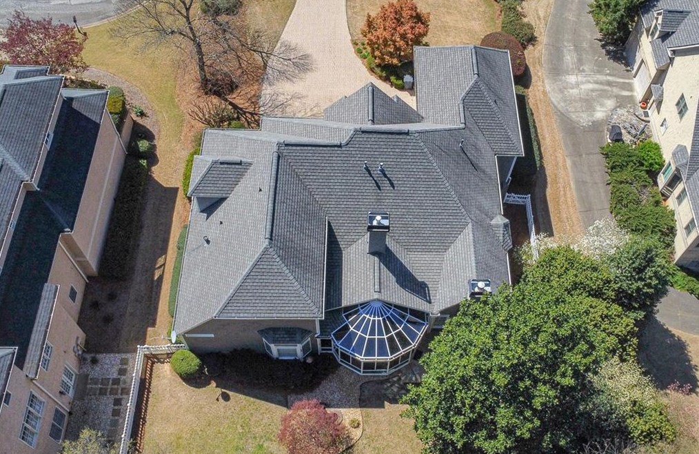 22 Heatherleigh Ct, Marietta, GA 30068-3868
