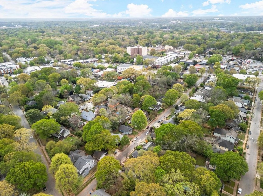 1306 Oak Grv Ave, Atlanta GA  30316-1620 exterior