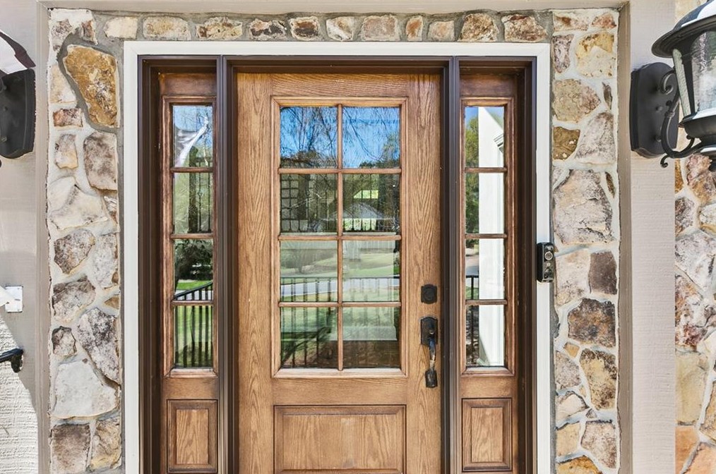 2960 Roxburgh Dr, Roswell, GA 30076