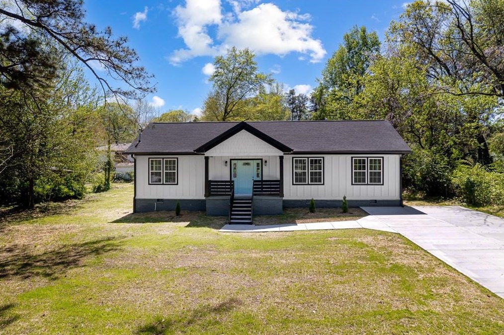 981 Dale Dr, Mableton, GA 30126-1501