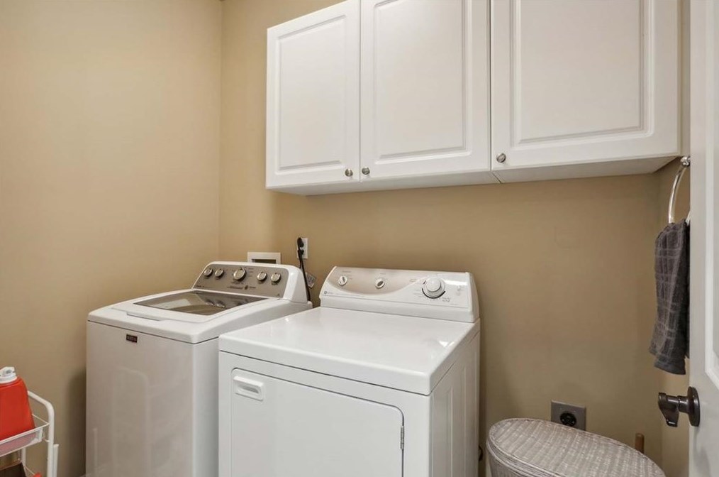 1282 Windsor Pkwy, Atlanta GA  30319-2651 exterior