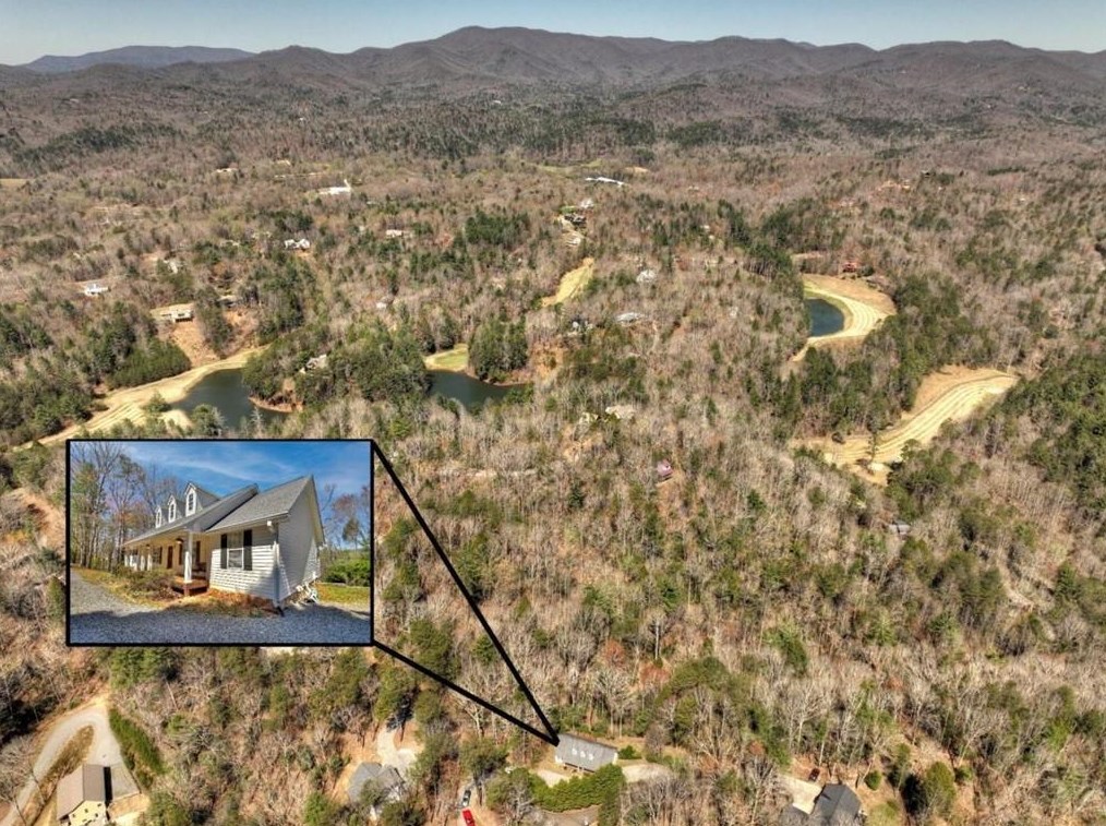 205 Pocaset Dr, Ellijay, GA 30540-0605