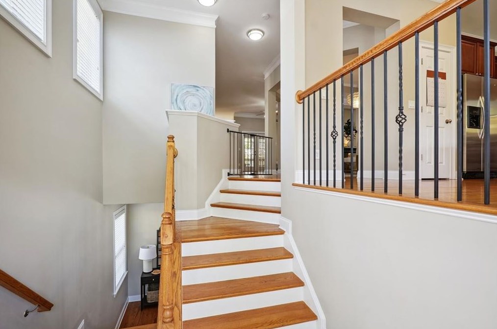 3121 Woodwalk Trce, Atlanta GA  exterior