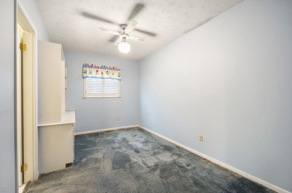 2284 Meadowvale Dr, Atlanta GA  30345-3545 exterior