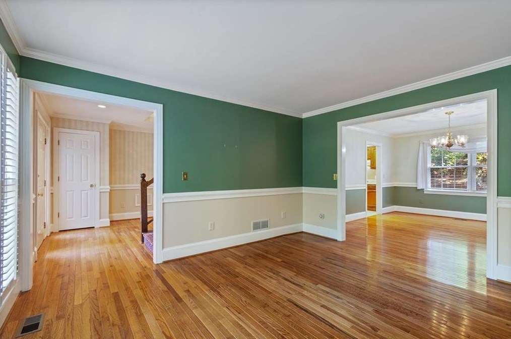 3846 Cherokee Frd, Gainesville GA 30506-3077 exterior