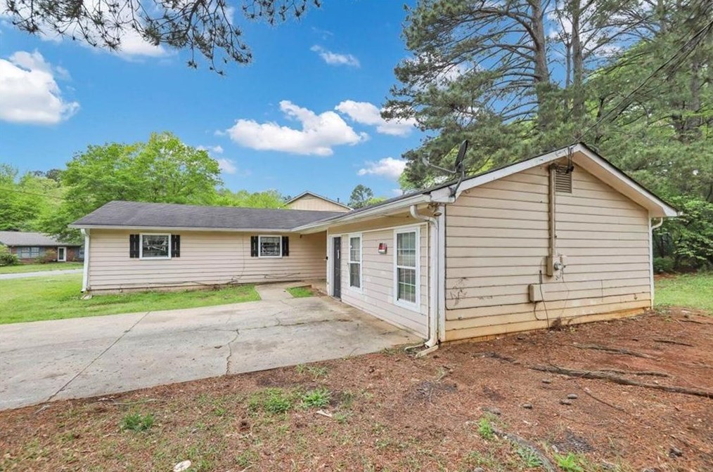 748 Carter Dr, Jonesboro, GA 30236-1978