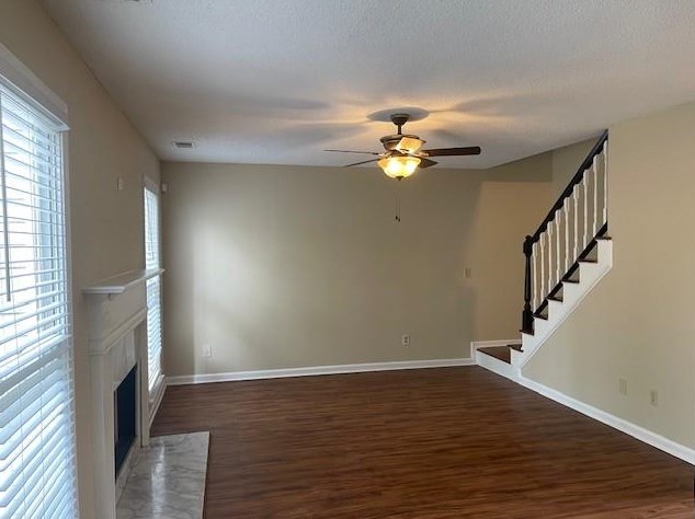 385 Heathgate Dr, Lawrenceville, GA 30044-4964