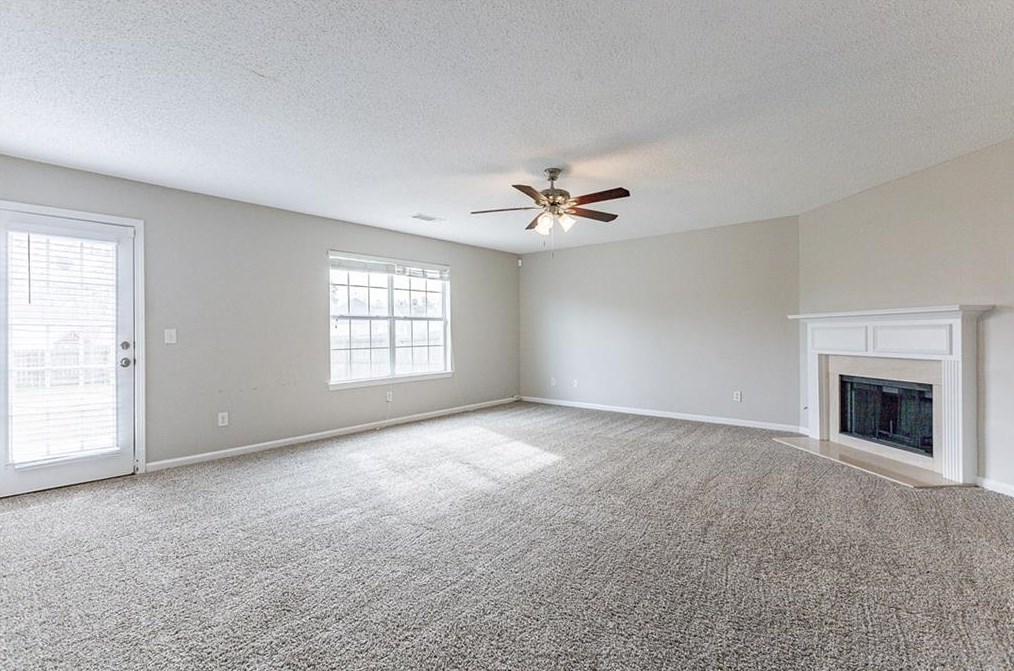 1354 Kala Dr, Lithonia, GA 30058-3247