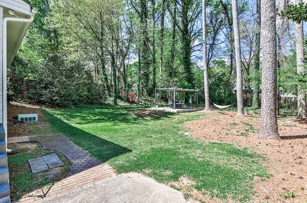 1113 Pinedale Dr, Smyrna GA  30080-4318 exterior