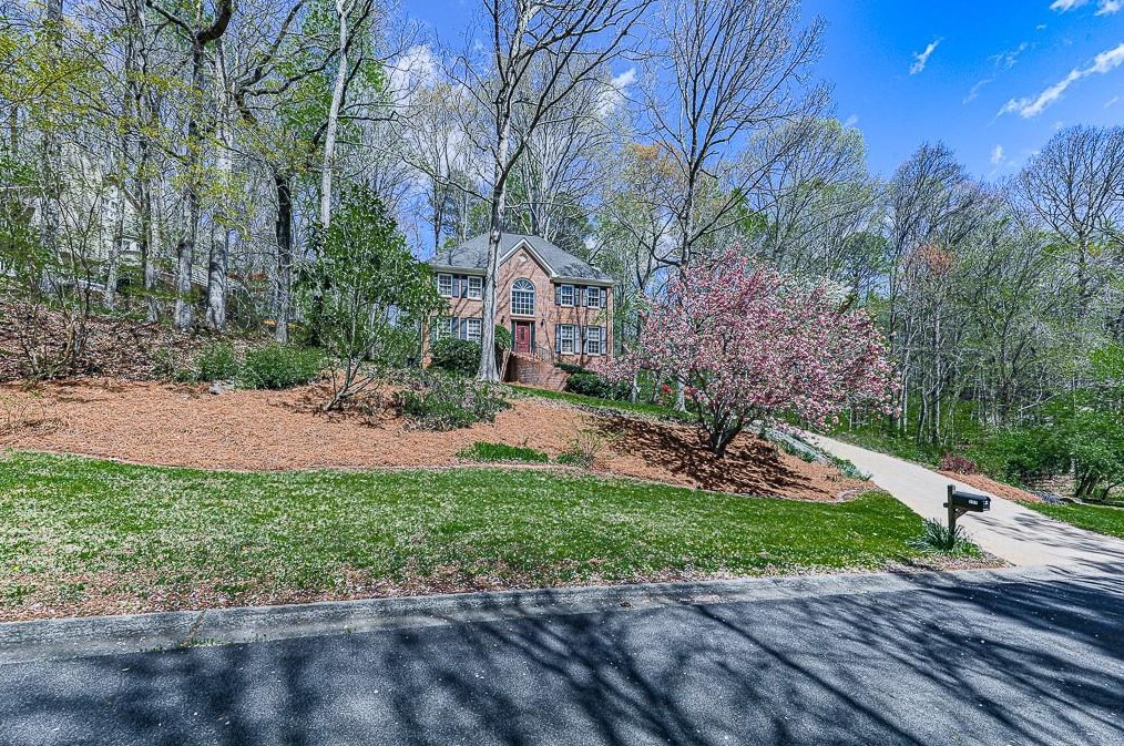 177 Plantation Trce, Holly Springs, GA 30188-2291