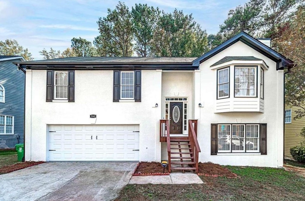 3162 Palm Tree Dr, Lithonia GA 30038-2360 exterior