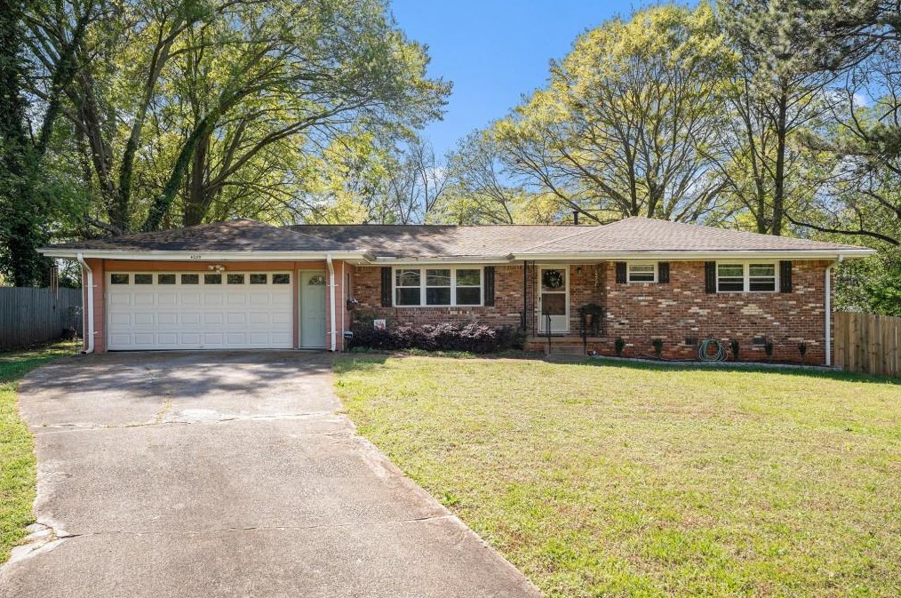 4029 Phylis Pl, Decatur, GA 30035-1125