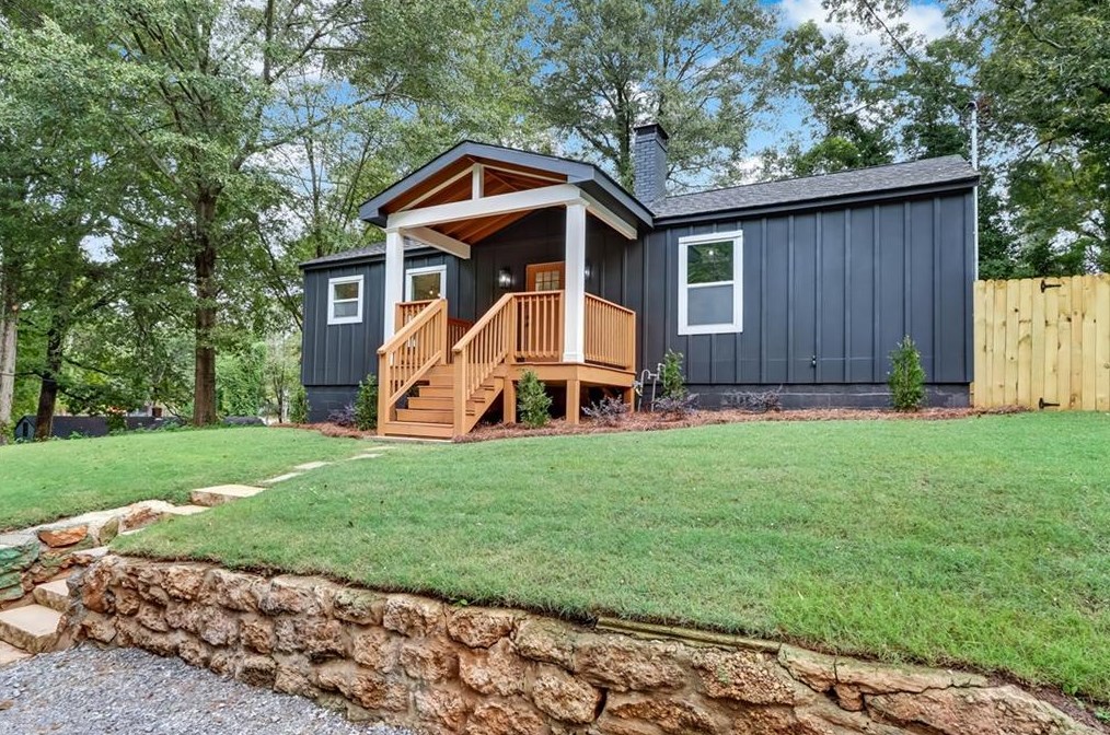 1250 Byewood Ln, Atlanta, GA 30310-4024