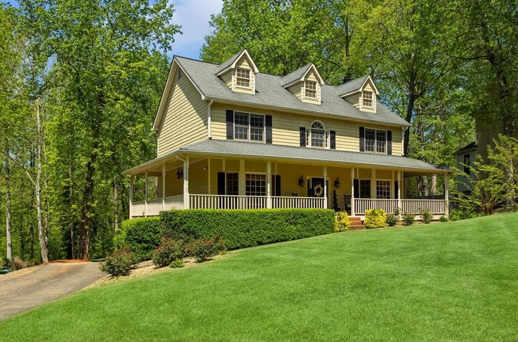 5007 India Lake Dr, Acworth, GA 30102