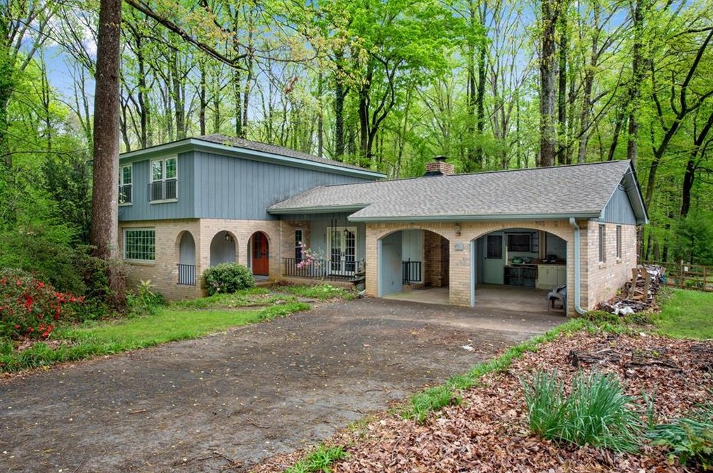 630 Glennhaven Dr, Marietta, GA 30064-1141