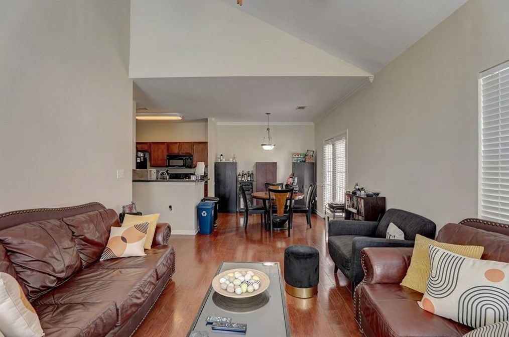 2509 Laurel Cir, Atlanta GA  30311-1236 exterior