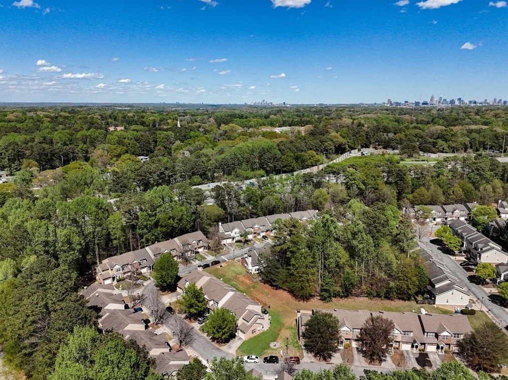 2509 Laurel Cir, Atlanta GA  30311-1236 exterior