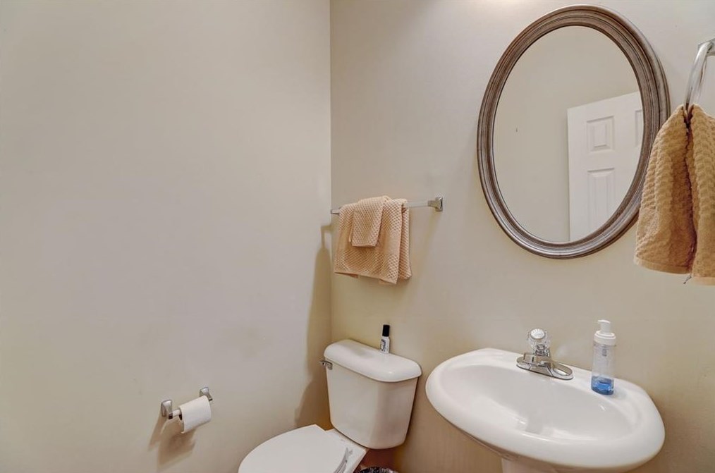 2509 Laurel Cir, Atlanta GA  30311-1236 exterior