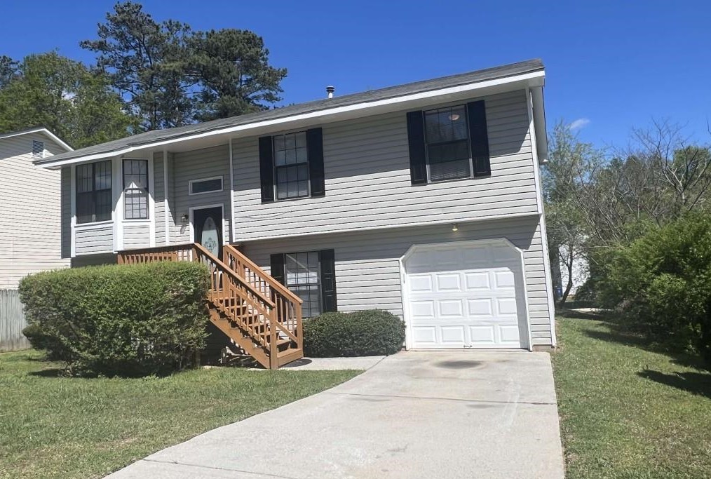 6458 Eastbriar Dr, Lithonia, GA 30058-8935