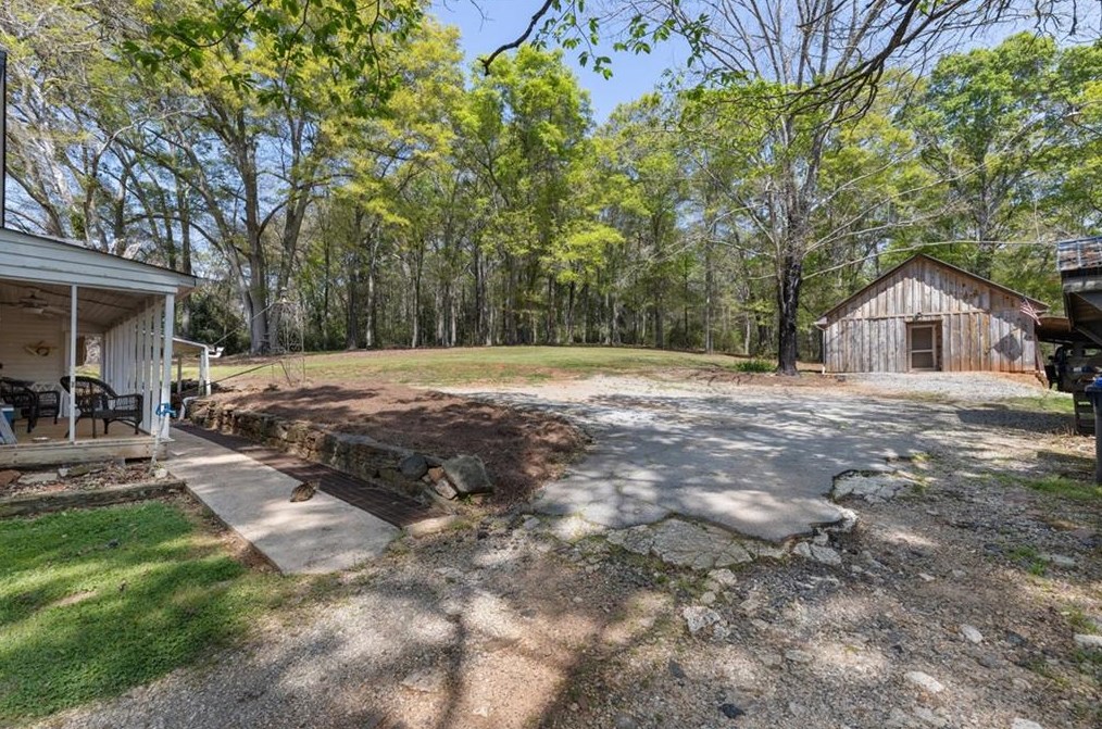 327 Danielsville St, Jefferson GA  30549-3370 exterior