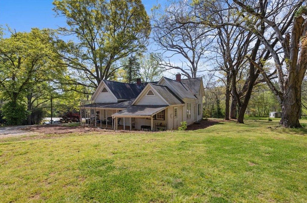 327 Danielsville St, Jefferson GA  30549-3370 exterior