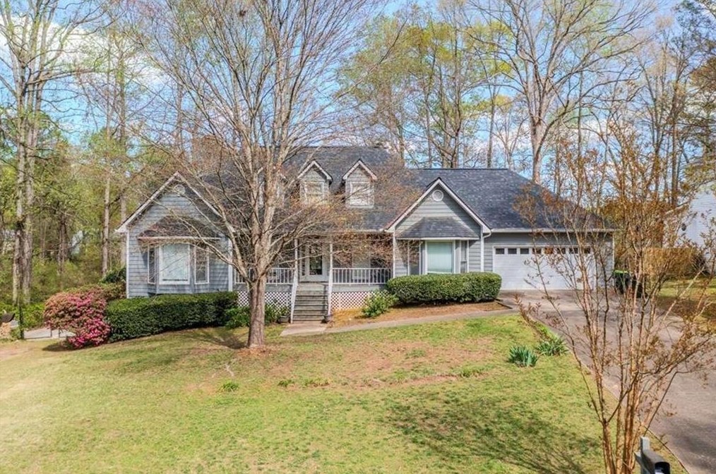 2563 Overlake Dr, Powder Springs, GA 30127-1590