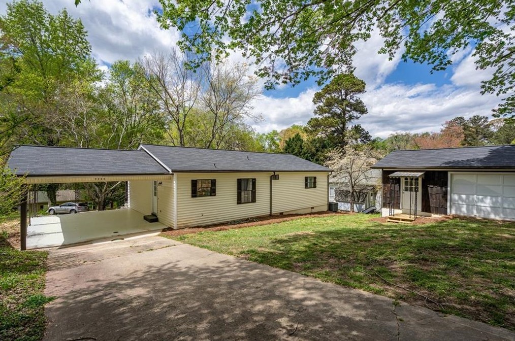 7225 Pine Ct, Cumming, GA 30041-8146