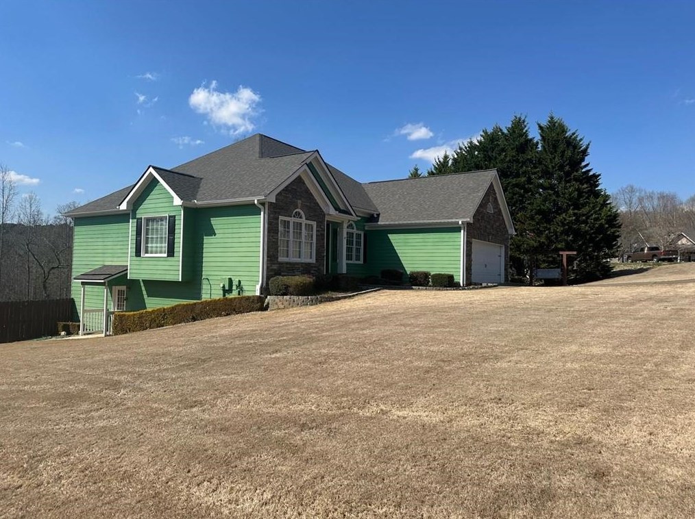 127 Heritage Oaks Dr, Ball Ground, GA 30107
