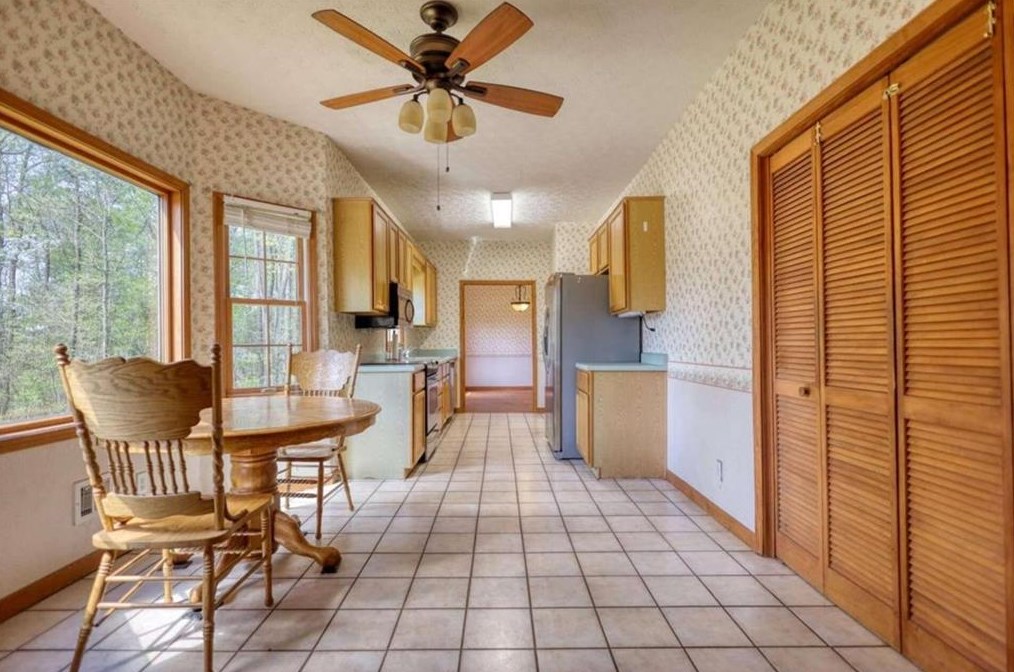 4281 Ingle Ct, Conyers GA  30012-1759 exterior