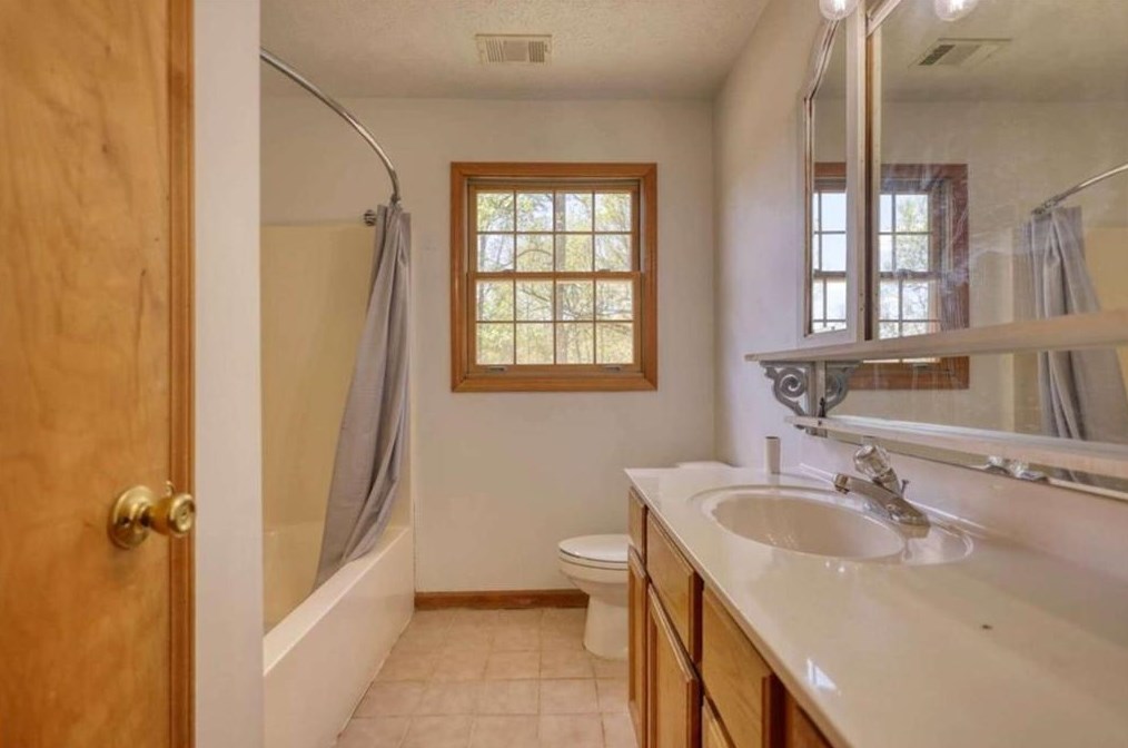 4281 Ingle Ct, Conyers GA  30012-1759 exterior