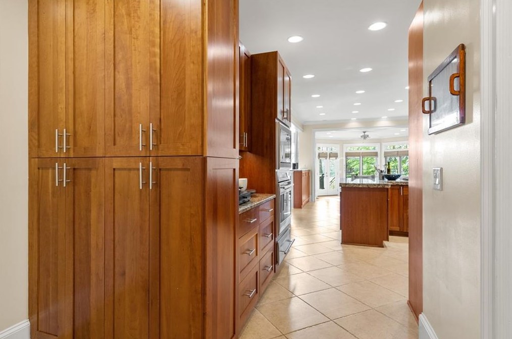 4335 Pemberton Cv, Alpharetta GA 30022-6345 exterior