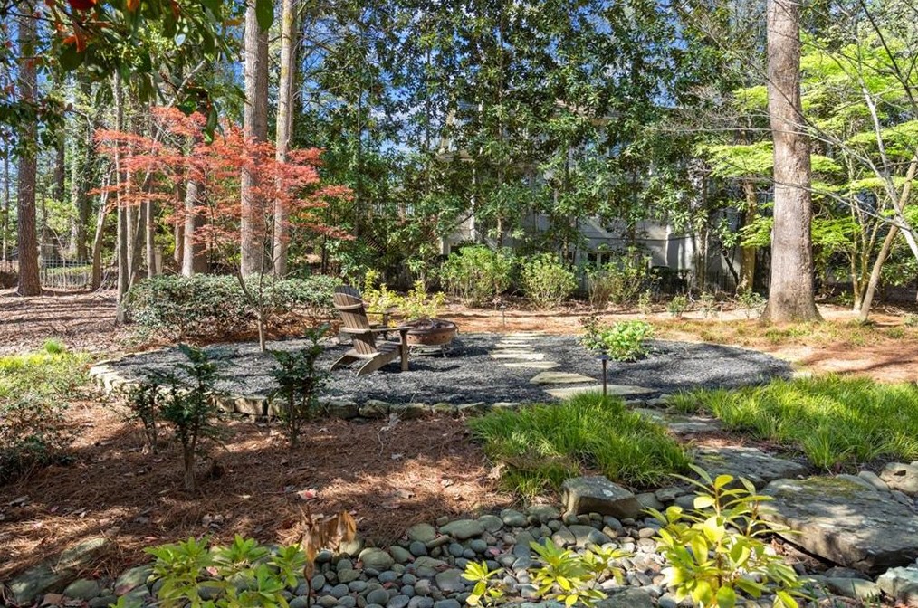 4335 Pemberton Cv, Alpharetta GA 30022-6345 exterior