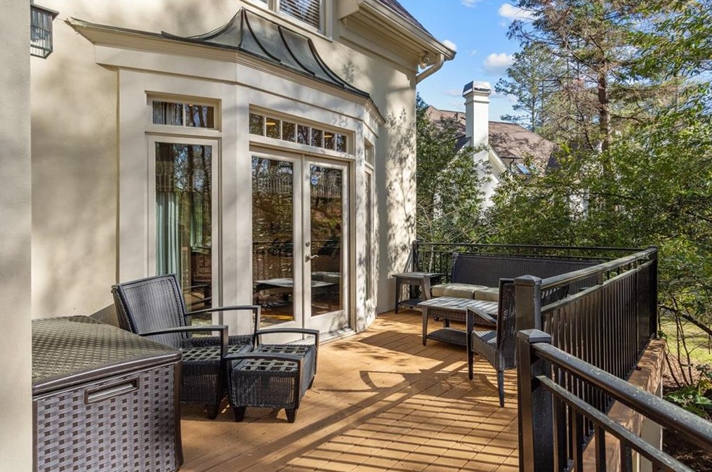 4335 Pemberton Cv, Alpharetta GA 30022-6345 exterior