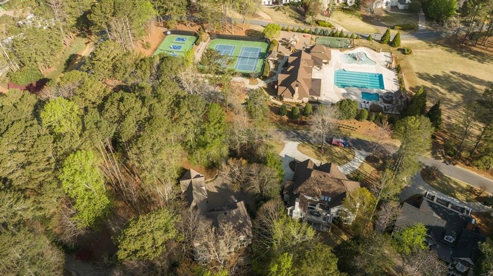 4335 Pemberton Cv, Alpharetta GA 30022-6345 exterior