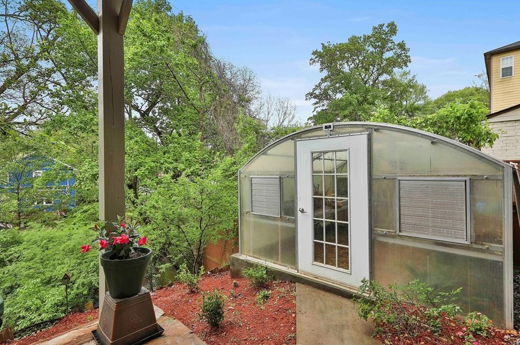 112 Ericson St, Atlanta GA  30317-1616 exterior