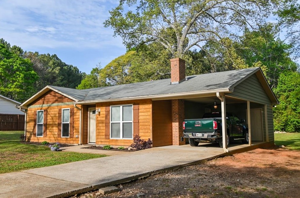 1040 Kirkland Rd, Porterdale, GA 30016