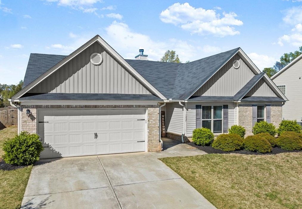 1437 River Mist Cir, Jefferson, GA 30549