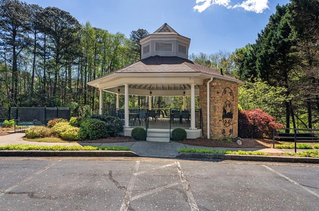 4230 Ridgehurst Dr, Smyrna GA  30080-3113 exterior