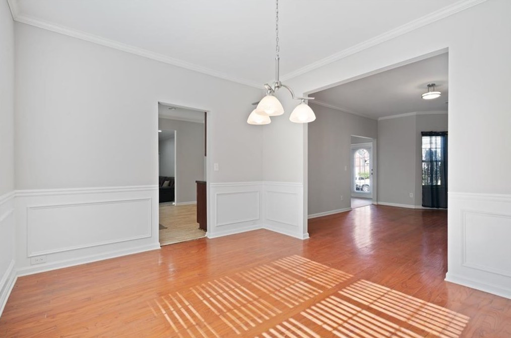 2912 Chilhowee Dr, Atlanta GA  30331-9445 exterior