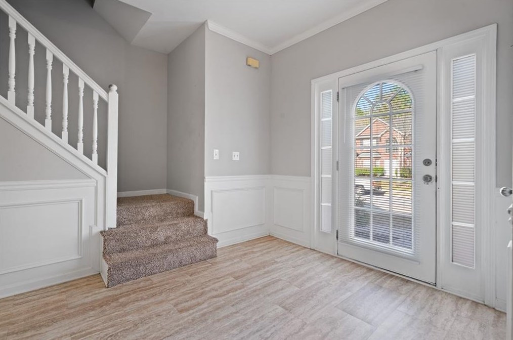 2912 Chilhowee Dr, Atlanta GA  30331-9445 exterior